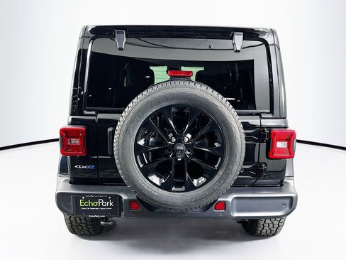 Used 2021 Jeep Wrangler Sahara w/ Cold Weather Group image 7