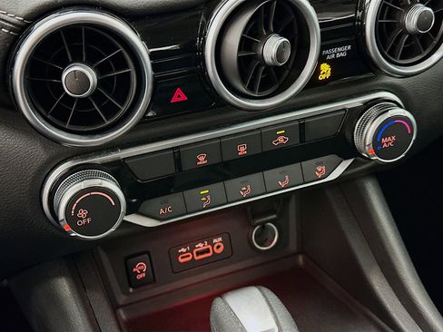 Used 2024 Nissan Sentra SV image 23