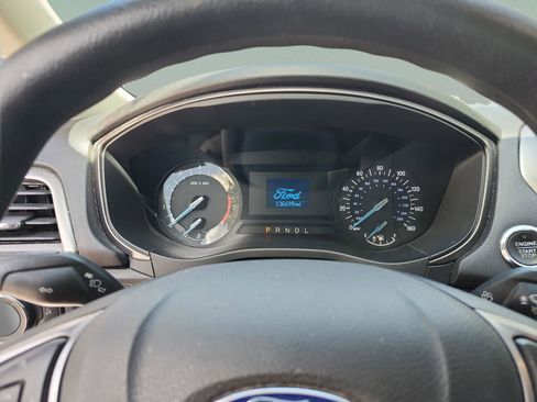 Used 2017 Ford Fusion S image 11