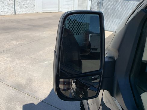 Used 2023 Ford Transit 250 148 High Roof AWD image 10