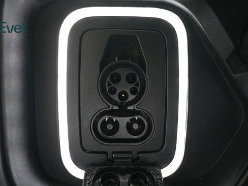 Used 2024 Rivian R1T Adventure AWD/4WD image 10