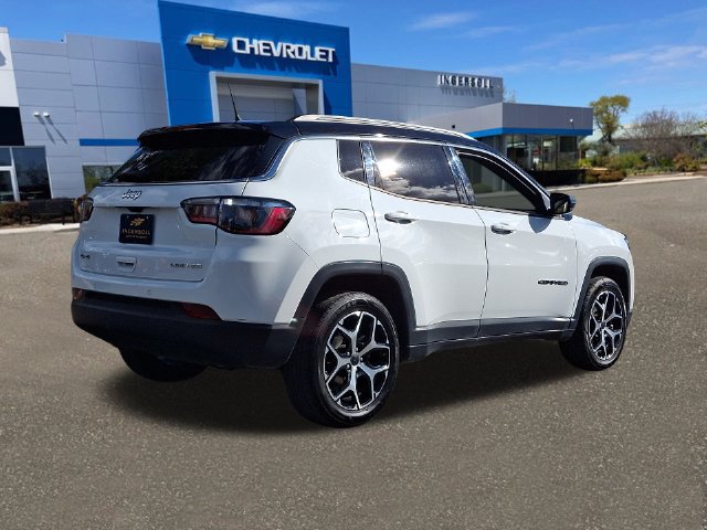 Used 2025 Jeep Compass Limited AWD/4WD image 25