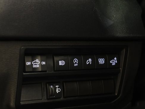 Used 2022 Toyota Tundra SR5 image 7