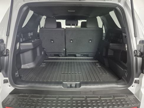 New 2026 Toyota 4Runner 4WD image 14