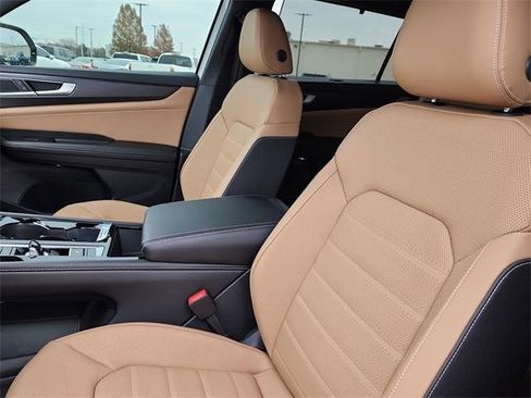 New 2026 Volkswagen Atlas Cross Sport SEL R-Line image 15