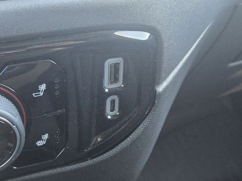 Used 2024 Chevrolet Silverado 1500 LT Trail Boss w/ Protection Package image 18