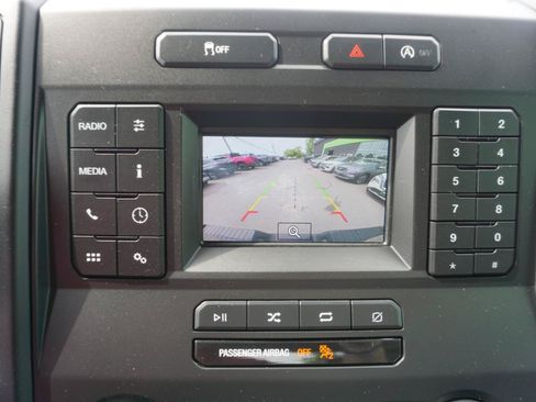 Used 2020 Ford F150 XL w/ Equipment Group 101A Mid AWD/4WD image 18