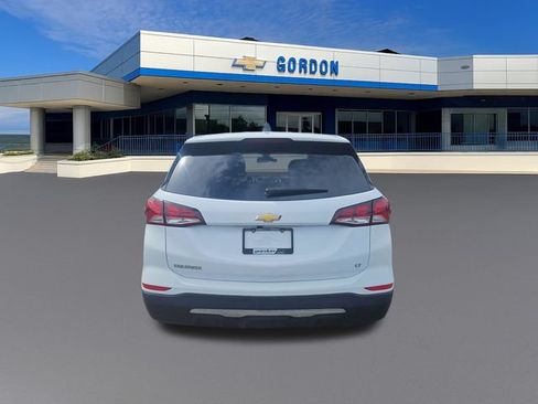 Used 2024 Chevrolet Equinox LT FWD image 4