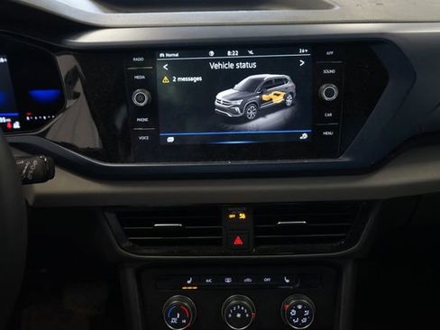 Used 2022 Volkswagen Taos SE image 20