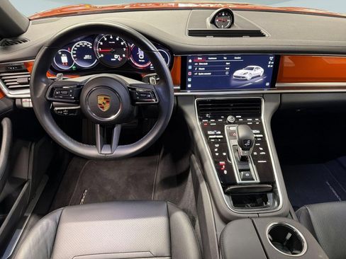 Certified 2022 Porsche Panamera image 29