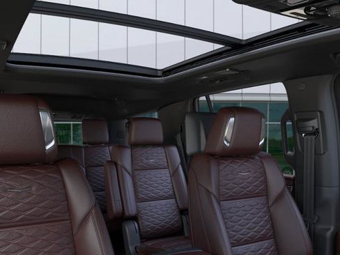 New 2026 Cadillac Escalade Luxury w/ LPO, Radiant Package AWD/4WD image 24