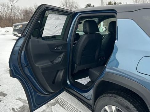 New 2026 Chevrolet Equinox LT w/ Convenience Package II image 29