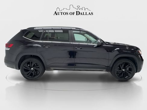 Used 2023 Volkswagen Atlas SE w/ Black Wheel Package FWD image 6