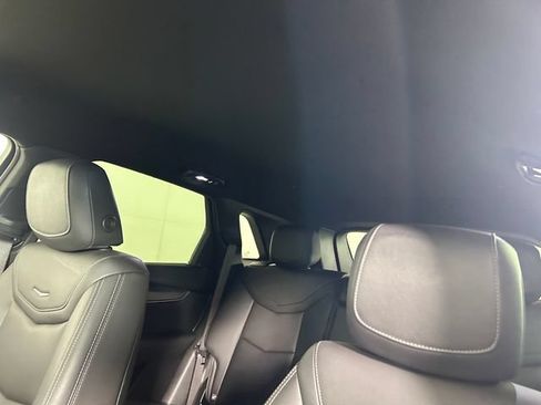 Used 2023 Cadillac XT5 Luxury FWD image 12