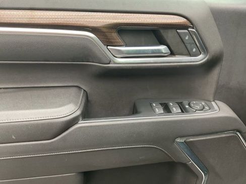 Used 2023 Chevrolet Silverado 1500 LT image 31