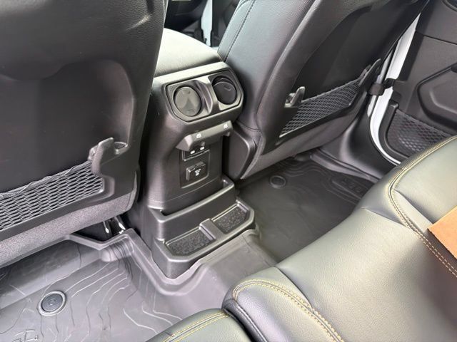 New 2027 Jeep Wrangler Unlimited Sahara AWD/4WD image 8