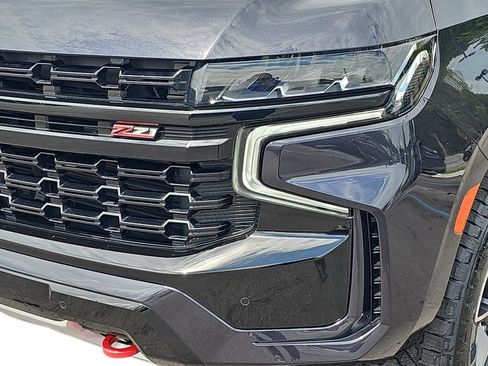Used 2023 Chevrolet Tahoe Z71 w/ Luxury Package AWD/4WD image 32