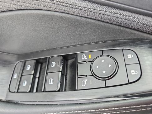 Certified 2023 Nissan Rogue SV FWD image 26