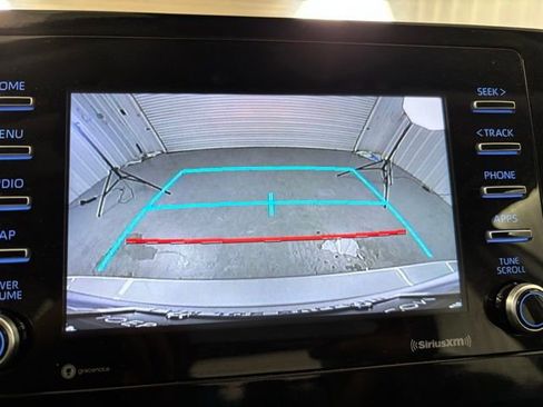 Used 2024 Toyota Camry SE image 18