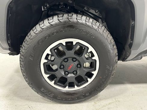 Used 2026 Toyota Tacoma TRD Off-Road AWD/4WD image 64