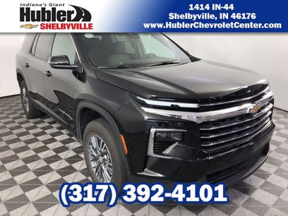 Used 2025 Chevrolet Traverse LT