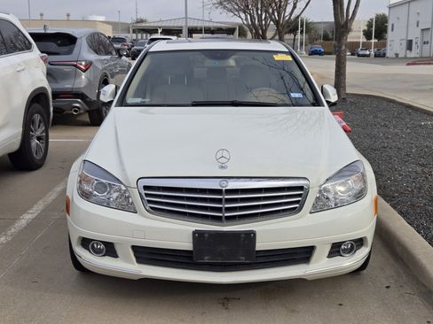 Used 2008 Mercedes-Benz C 300 Sedan image 2