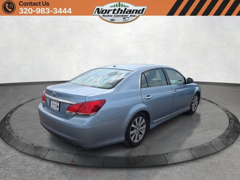 Used 2011 Toyota Avalon Limited FWD image 5