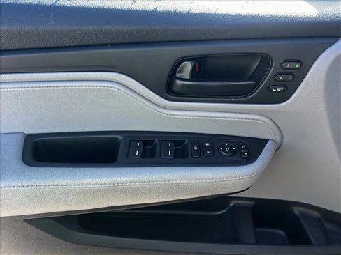 Used 2019 Honda Odyssey EX-L image 11