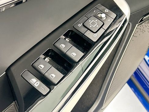 Used 2023 Kia EV6 GT-Line w/ GT-Line White Seat Package image 22