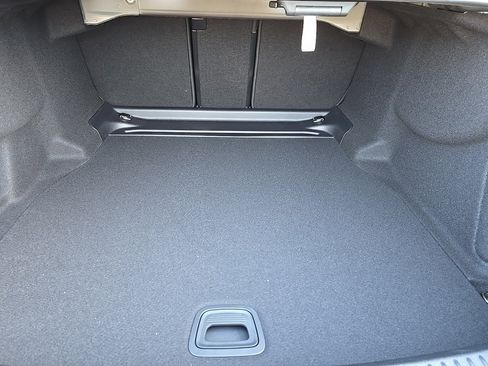 New 2026 Mercedes-Benz E 350 4MATIC image 30