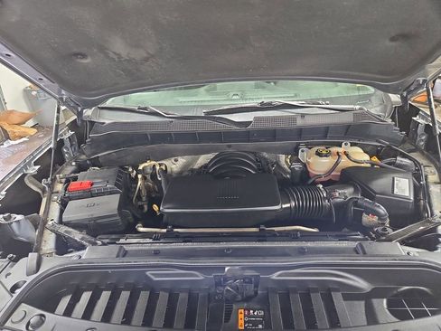 Used 2019 Chevrolet Silverado 1500 RST image 16