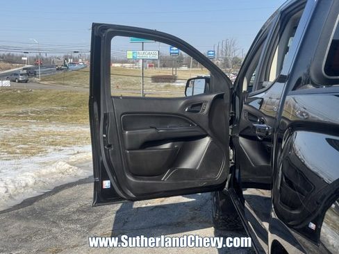 Used 2021 GMC Canyon AT4 w/ Trailering Package image 17