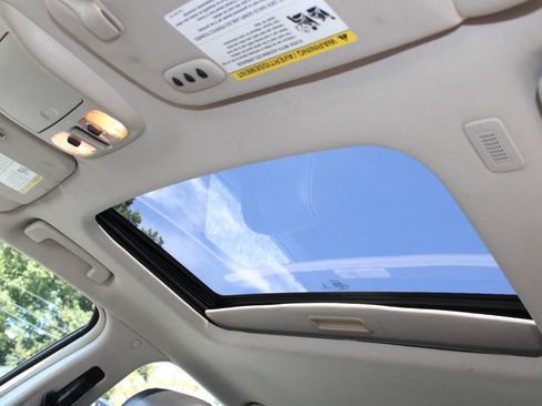 Used 2012 Ford Fusion SEL image 16