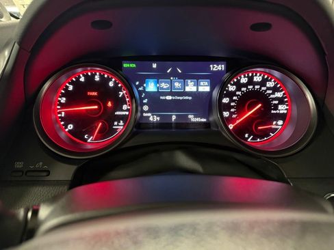 Used 2022 Toyota Camry XSE w/ Navigation Package image 11