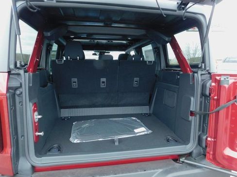 New 2025 Ford Bronco Big Bend image 12