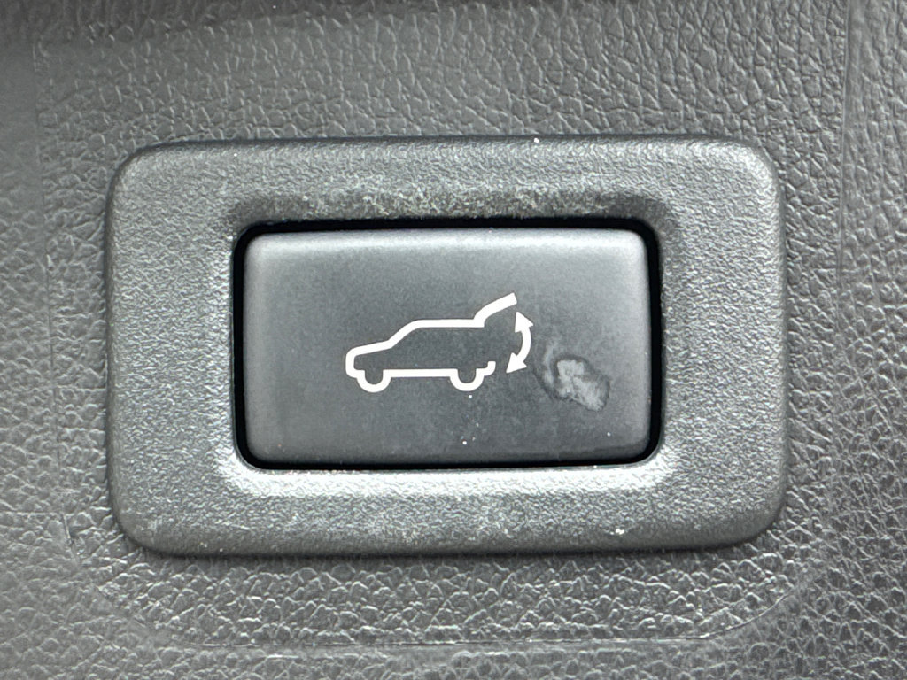 Used 2019 Subaru Outback 2.5i Touring w/ Popular Package #3A AWD/4WD image 21