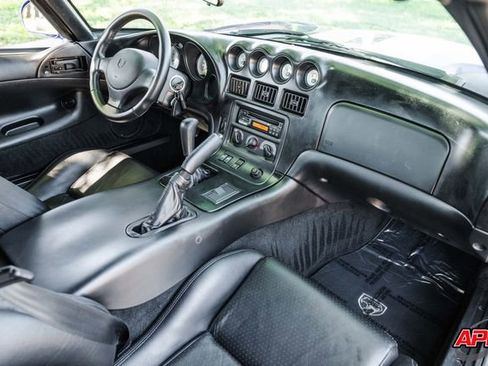Used 1996 Dodge Viper GTS image 18