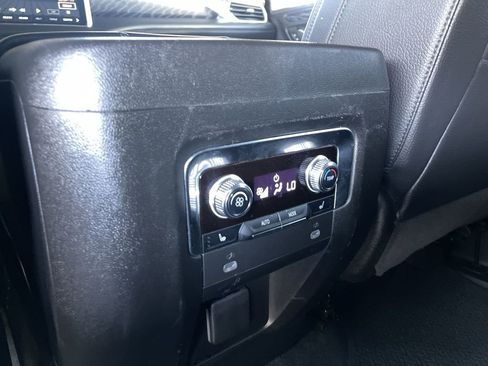 Used 2023 GMC Yukon Denali image 21
