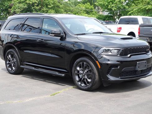 Used 2024 Dodge Durango R/T AWD/4WD image 3
