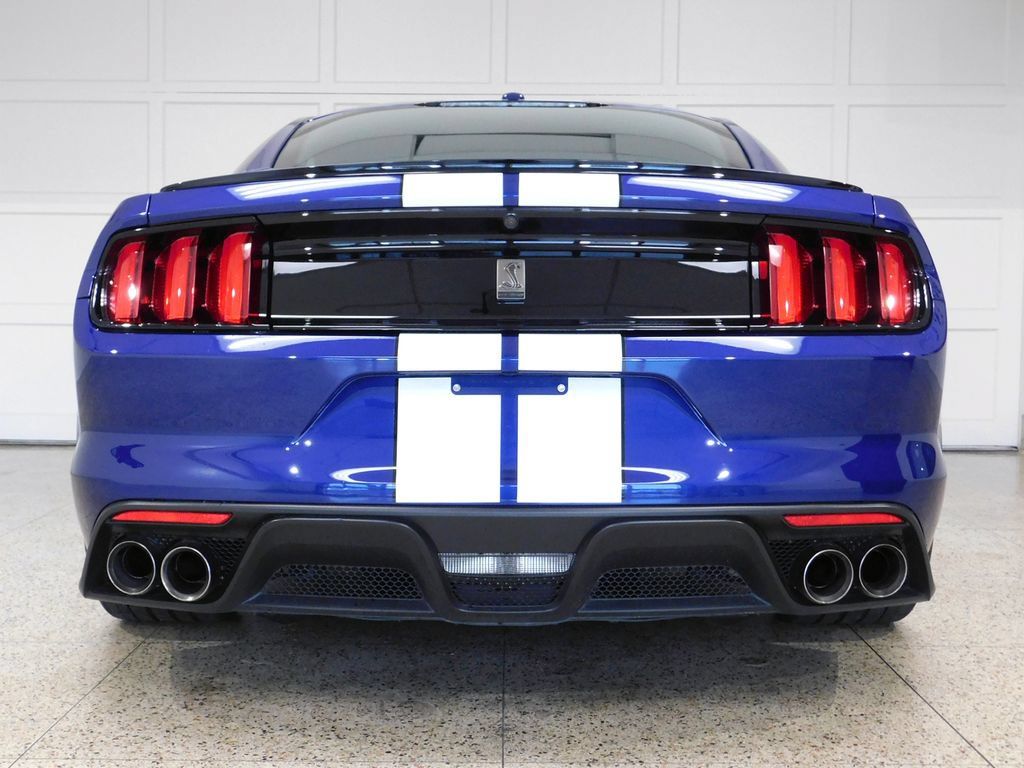 Used 2016 Ford Mustang Shelby GT350 w/ Technology Package RWD image 8