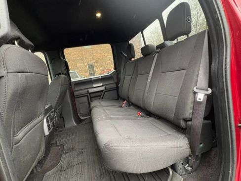 Used 2018 Ford F150 XLT w/ Equipment Group 302A Luxury AWD/4WD image 23