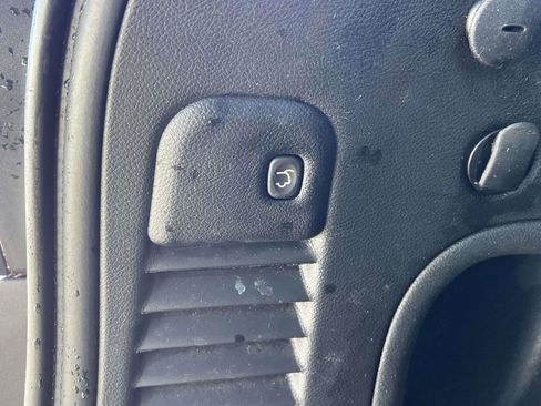 Certified 2021 Jeep Grand Cherokee Laredo X image 12