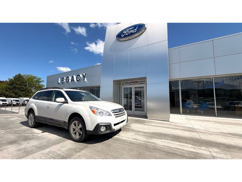 Used 2014 Subaru Outback 3.6R Limited AWD/4WD image 1