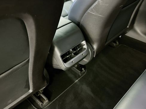 Used 2018 Tesla Model 3 Long Range image 27