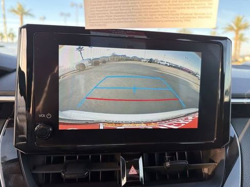 Used 2023 Toyota Corolla LE FWD image 20