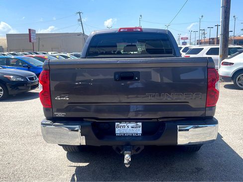 Used 2015 Toyota Tundra SR5 image 7