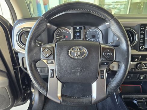 Used 2021 Toyota Tacoma SR5 image 19