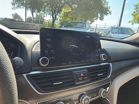 Used 2019 Honda Accord LX image 14