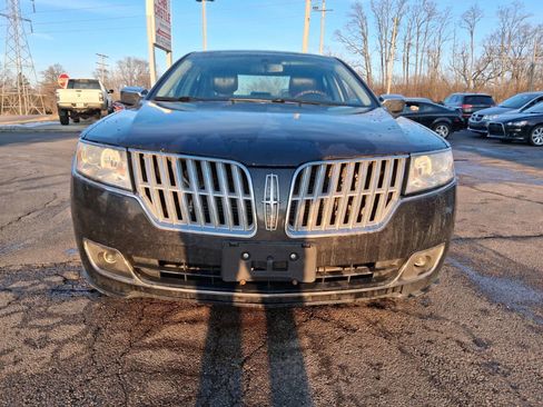 Used 2012 Lincoln MKZ Hybrid image 2