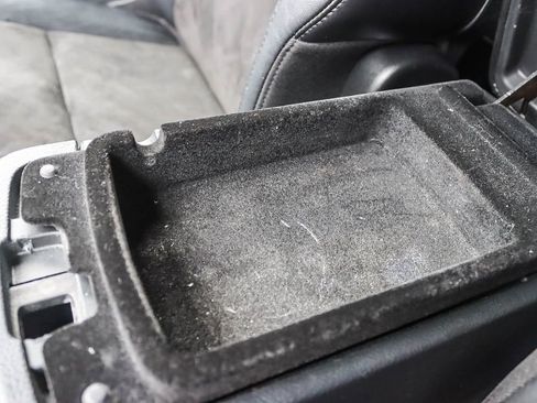 Used 2019 Jeep Grand Cherokee Laredo w/ Laredo X Package image 51